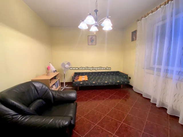 Eladó ház Budapest XV. kerület, Rákospalota, Bercsényi Miklós utca 107 nm