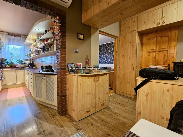 Eladó lakás Budapest III. kerület, Kaszásdűlő 50 nm