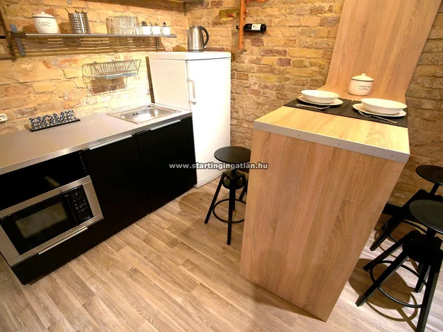 Eladó lakás Budapest IX. kerület, Ipar utca 80 nm