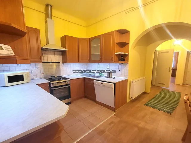 Kiadó ház Budapest XV. kerület, Rákospalota, Rigmus utca 96 nm