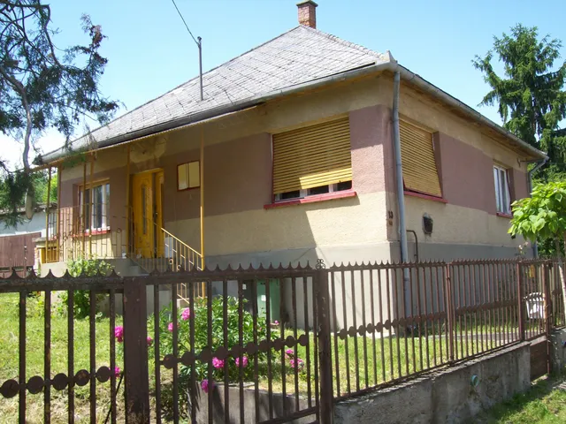 Eladó ház Tolcsva 77 nm