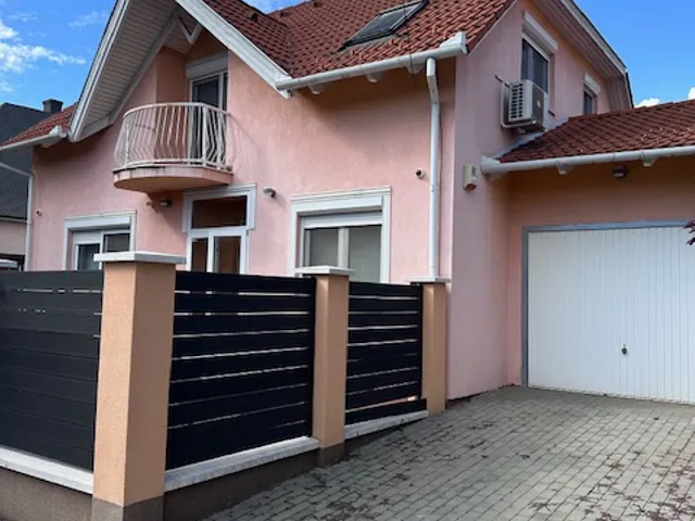 Eladó ház Debrecen 152 nm