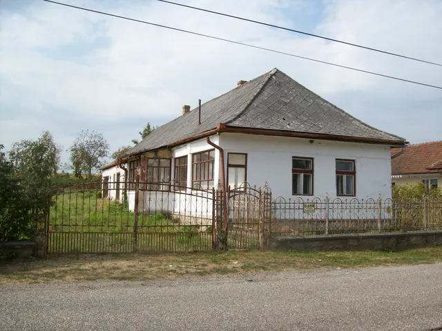 Eladó ház Füzérradvány 120 nm