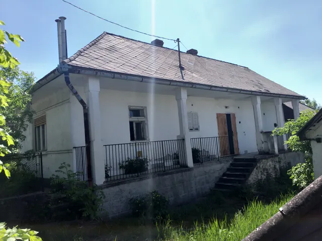 Eladó ház Füzér 100 nm