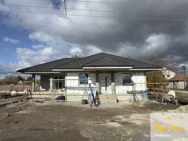 Eladó ház Pusztaszabolcs 100 nm