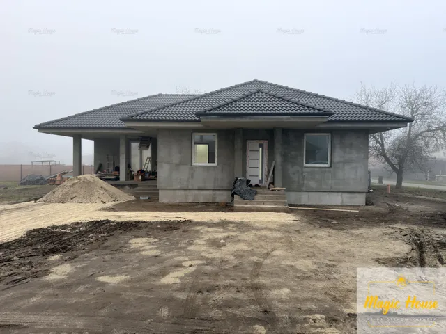 Eladó ház Pusztaszabolcs 100 nm