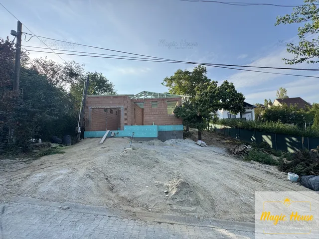 Eladó ház Érd, Fenyves-Parkváros 162 nm