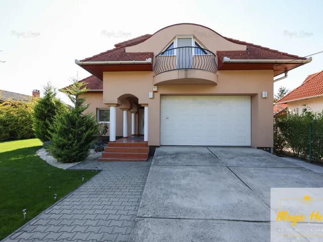 Eladó ház Halásztelek 356 nm