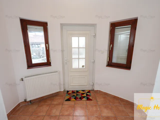 Eladó ház Érd, Fenyves-Parkváros 156 nm