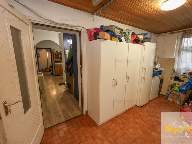 Eladó ház Érd, Dombosváros 185 nm