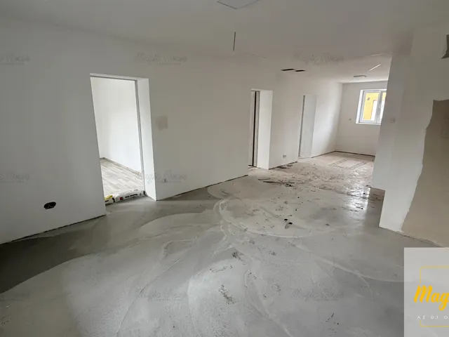 Eladó ház Százhalombatta, Újtelep 88 nm