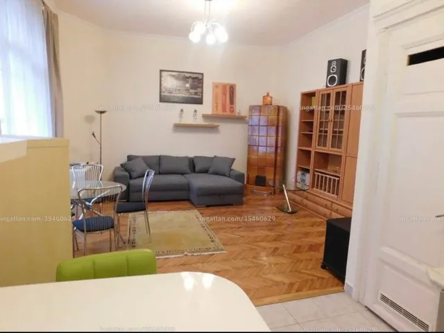 Kiadó lakás Budapest V. kerület, Belváros, Erzsébet tér 47 nm