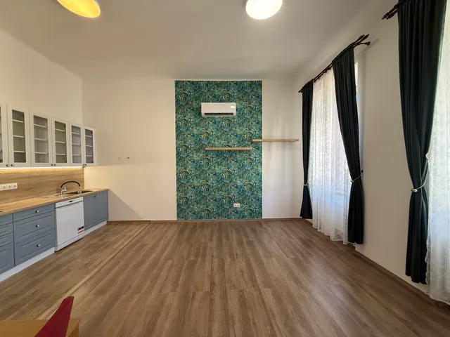 Eladó lakás Budapest VII. kerület, Belső-Erzsébetváros, Dob utca 49 nm