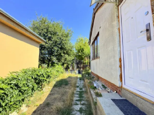 Eladó ház Vác 50 nm