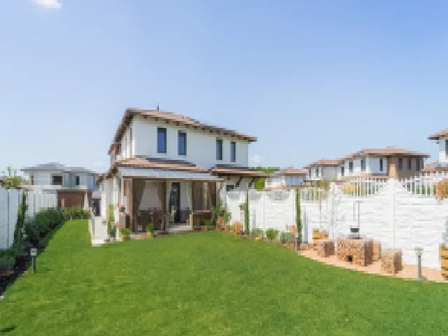 Eladó ház Sződliget 154 nm