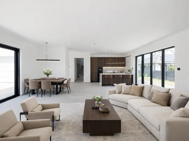 Eladó ház Székesfehérvár, Öreghegy 213 nm