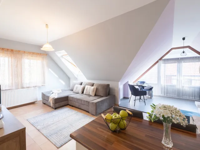 Eladó lakás Balatonfüred, Balatonarács 38 nm