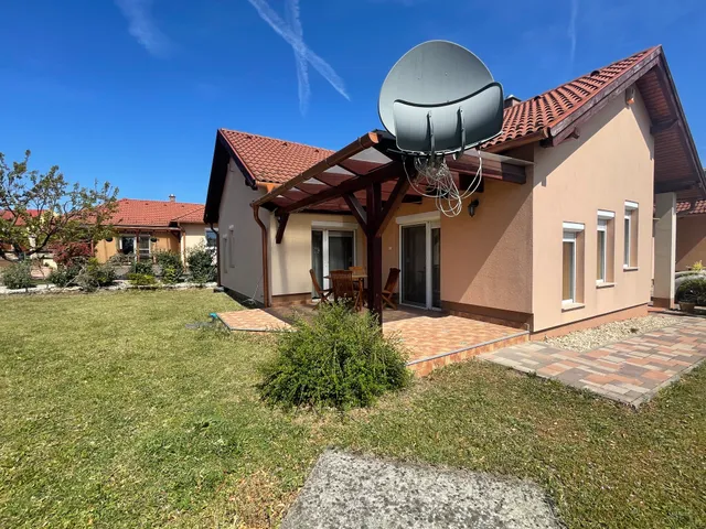 Eladó ház Tatabánya, Panoráma lakópark 112 nm
