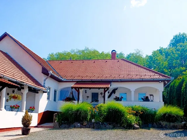 Eladó ház Egerszalók 300 nm