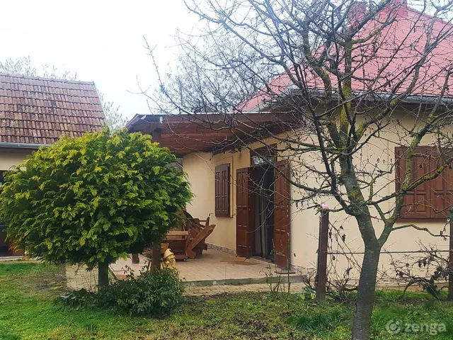 Eladó ház Tyukod 100 nm