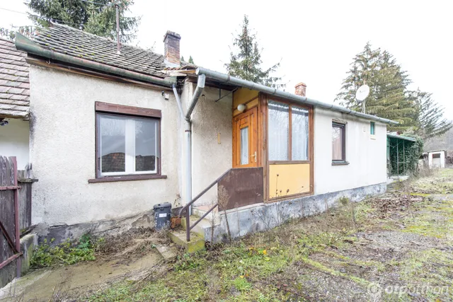 Eladó ház Diósjenő 146 nm