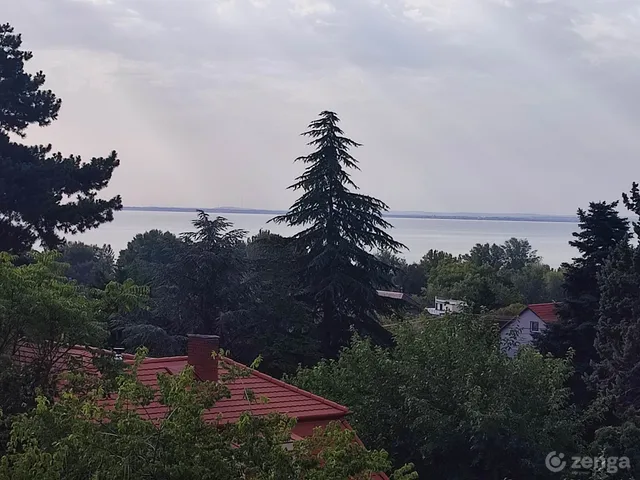 Eladó ház Balatonalmádi, Óváritelep 130 nm