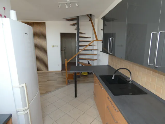 Eladó lakás Szeged, Alsóváros 104 nm