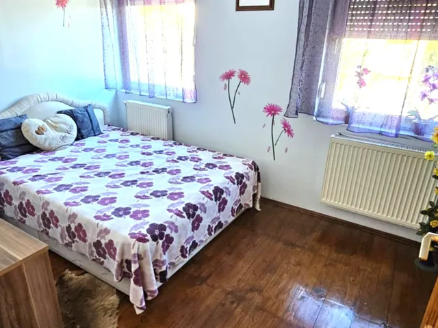 Eladó lakás Szolnok, szántó krt 56 nm