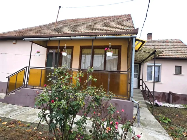 Eladó ház Zagyvarékas 70 nm