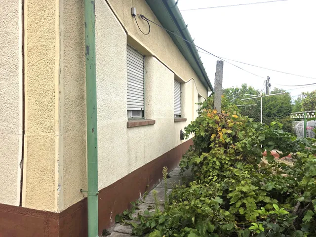 Eladó ház Újszász 69 nm