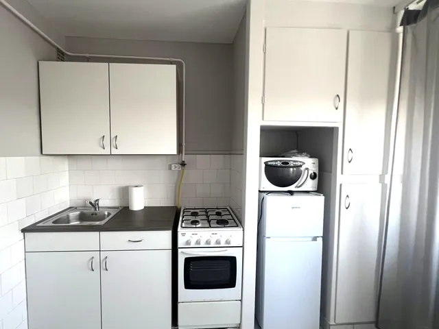 Kiadó lakás Szolnok, Belváros, Ispán krt 37 nm