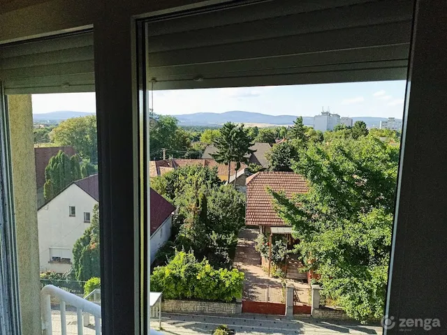 Eladó lakás Veszprém 84 nm
