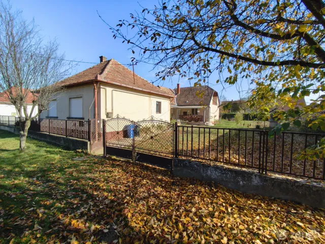 Eladó ház Juta 180 nm