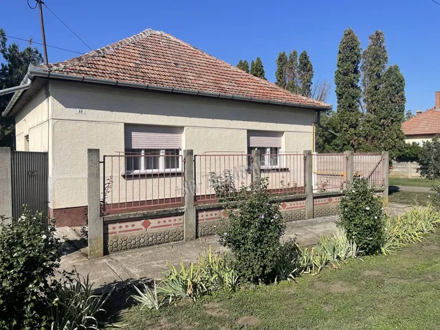 Eladó ház Újkígyós 120 nm