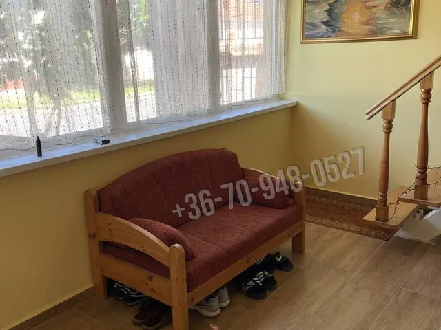 Eladó ház Békéscsaba, Békési út 220 nm