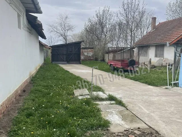 Eladó ház Békéscsaba, 4-es honvéd utca 84 nm