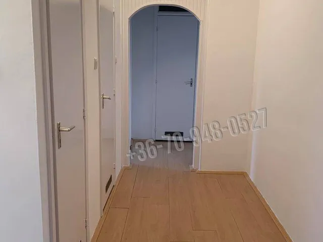 Kiadó lakás Békéscsaba, Kazinczy-lakótelep 72 nm