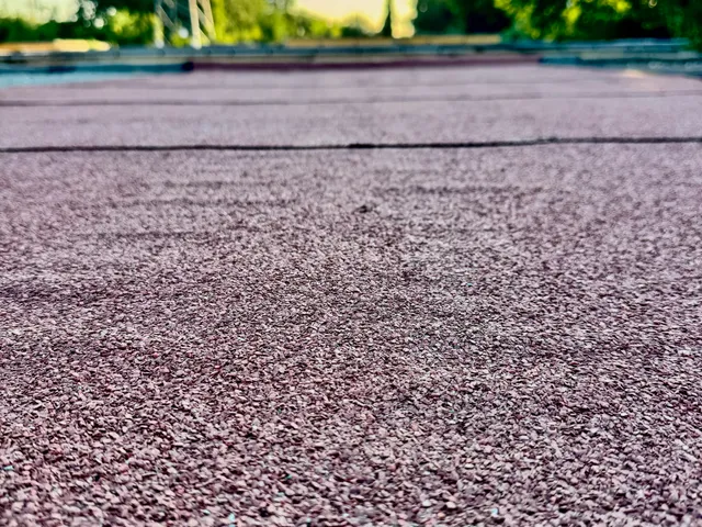 Eladó garázs Dunaújváros, Béke városrész, Budai Nagy ANtal 18 nm