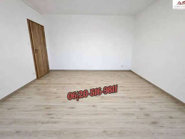 Eladó lakás Dunaújváros, Barátság városrész 42 nm