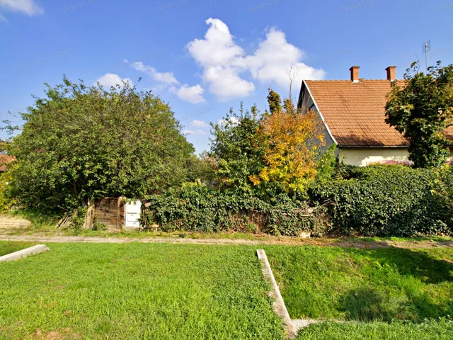 Eladó telek Békés 1062 nm