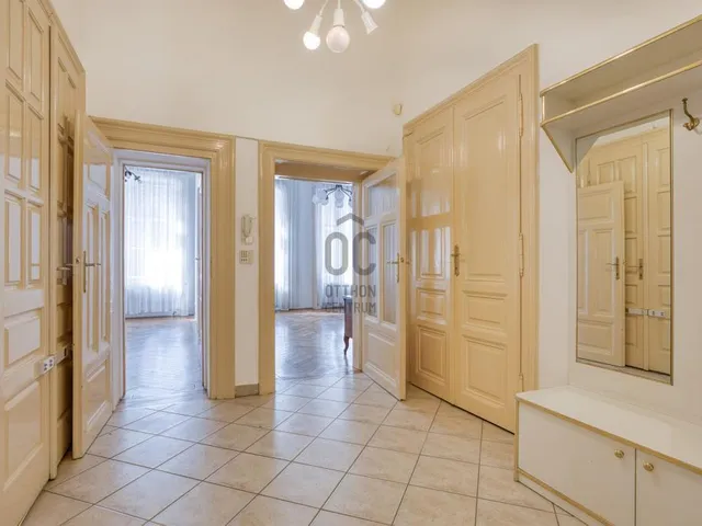 Eladó lakás Budapest VI. kerület, Diplomatanegyed 103 nm