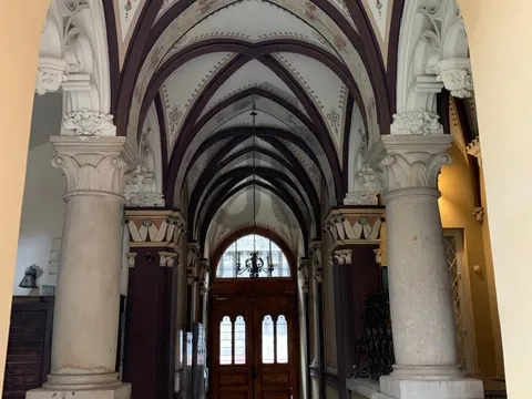 Eladó lakás Budapest VI. kerület, Nagykörúton kívüli terület 94 nm