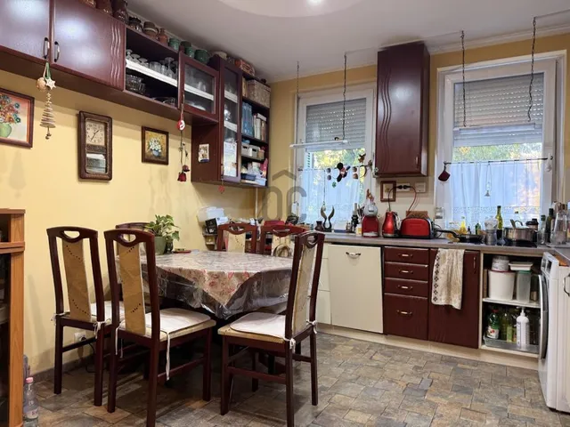 Eladó lakás Budapest XX. kerület, Kossuthfalva 72 nm