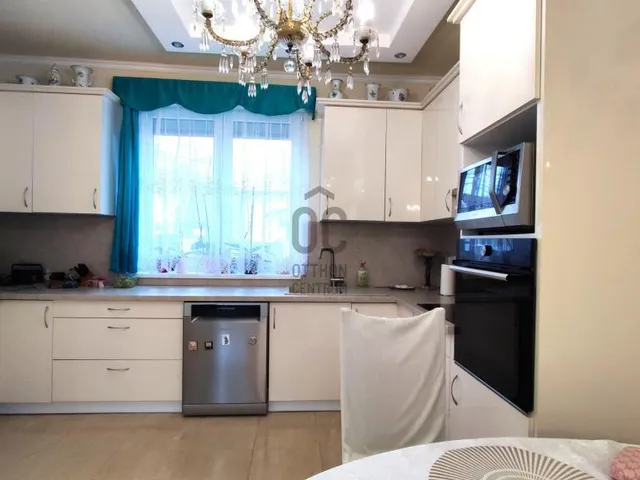 Eladó ház Budapest XV. kerület, Pestújhely 135 nm