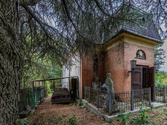 Eladó telek Budapest II. kerület 1613 nm