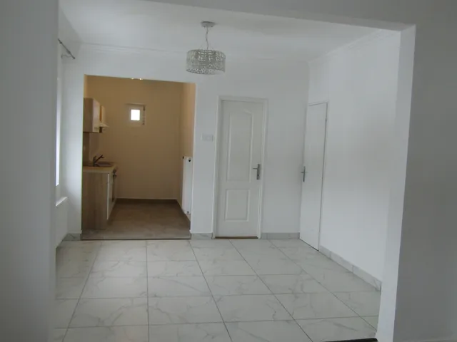 Eladó ház Eger, Vécseyvölgy 190 nm