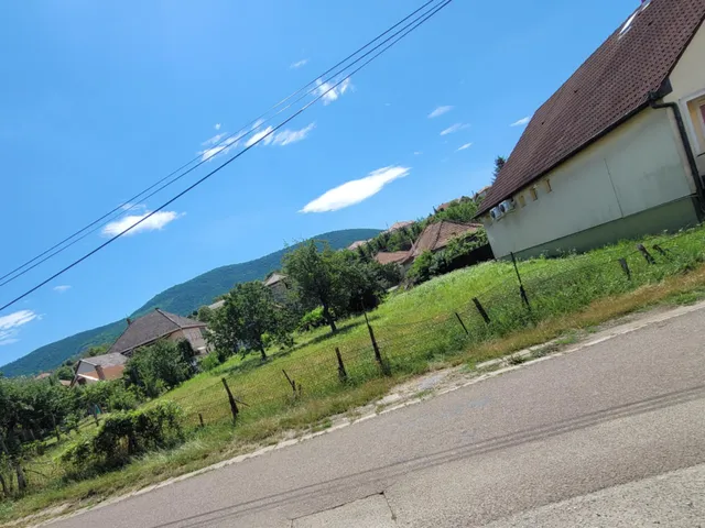 Eladó telek Felsőtárkány 685 nm