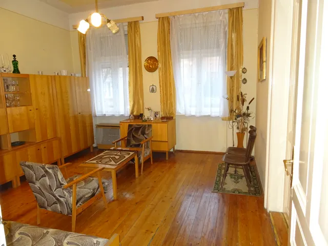 Eladó lakás Szombathely, Belváros 100 nm