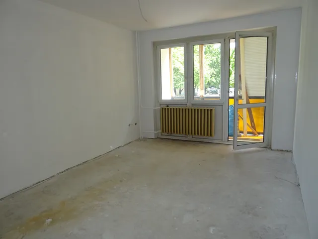Eladó lakás Szombathely, Joskar-Ola-lakótelep 54 nm