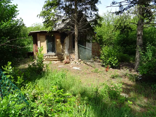 Eladó telek Szombathely, Parkerdő lakókert 700 nm